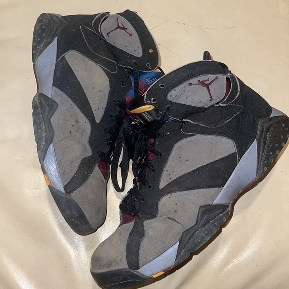 Jordan Bordeaux VII (2011) - Picture 2 of 10